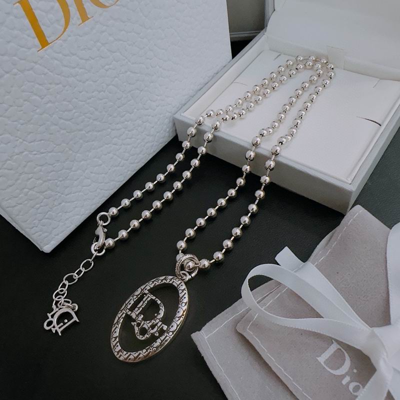 Dior Necklace 05lyr406